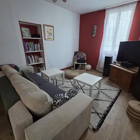 Сasa de vacaciones Maison Bézine Centre Ville, Jardin, Sauna *