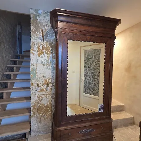 Maison Bézine Centre Ville, Jardin, Sauna * Angulema