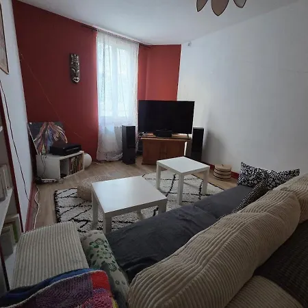 Maison Bezine Centre Ville, Jardin, Sauna Holiday home