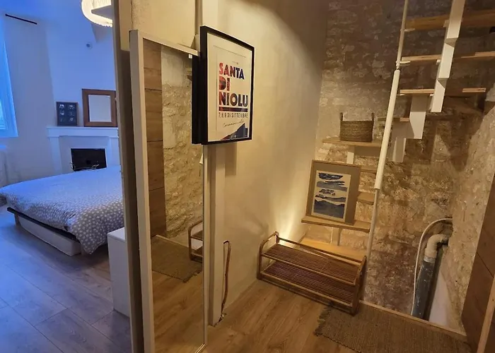 Сasa de vacaciones Maison Bézine Centre Ville, Jardin, Sauna